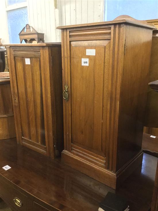Two pot cupboards(-)